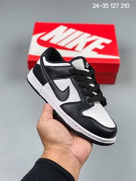 kids Nike dunks pandas